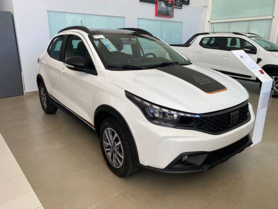 FIAT ARGO 1.3 FIREFLY FLEX TREKKING CVT FIAT ARGO 1.3 FIREFLY FLEX TREKKING CVT